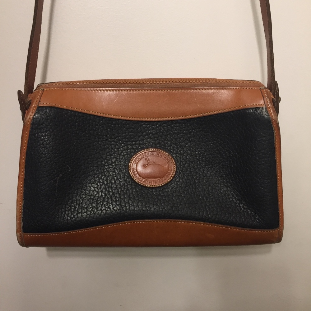 Dooney & Bourke Purse